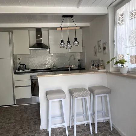 House Of Rosalia Apartment *