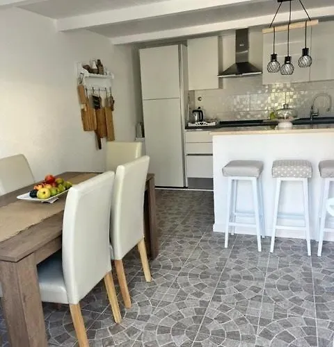 Διαμέρισμα House Of Rosalia Ρόβινι